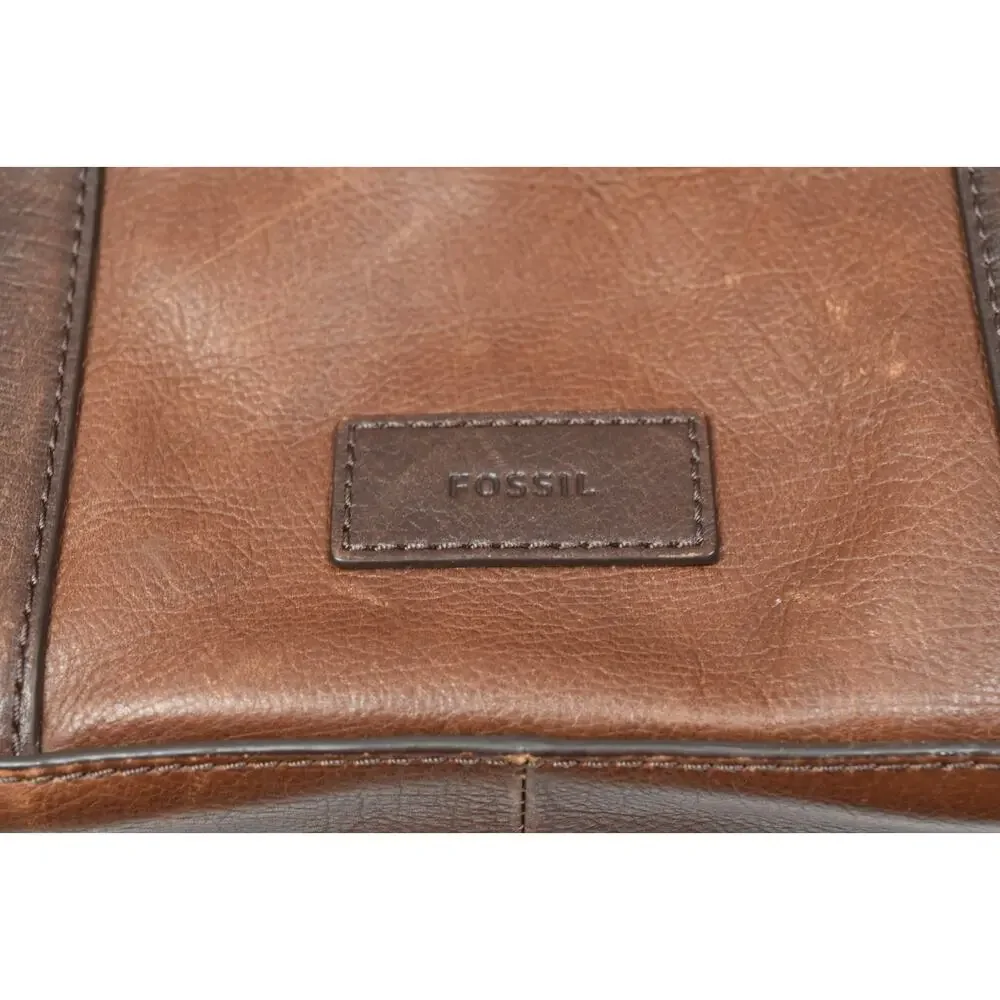 Fossil Evans Workbag Brown Leather Shoulder Strap Adjustable Commuter Travel